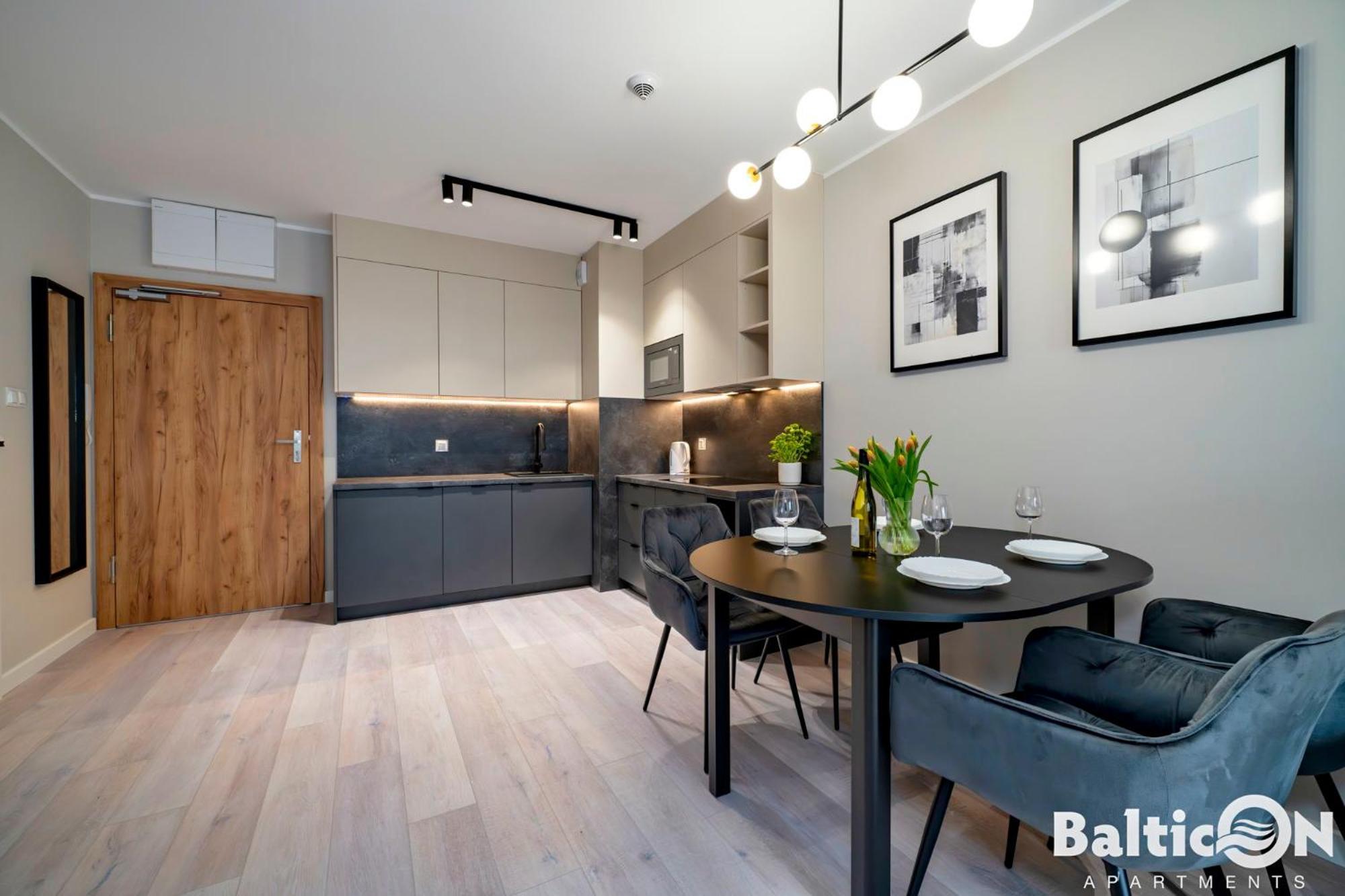 Apartamenty Balticon Kasprowicza Parking Inclusive Kołobrzeg Esterno foto